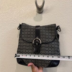 Coach Signature Black Soho EUC